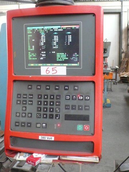 Pressa piegatrice oleod. Beyeler 3100 pannello di controllo