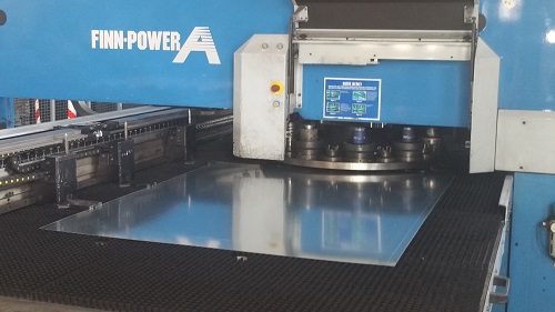 punzonatrice a torretta Finn-Power A5 usata in vendita