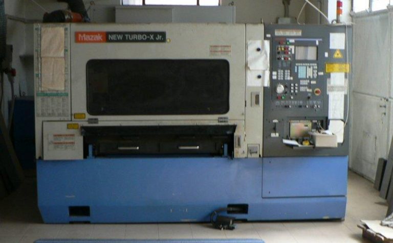 taglio laser Mazak Junior 1000w usato in vendita