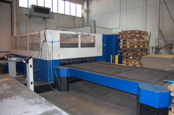 taglio laser Trumpf TCL3030-TLF3000