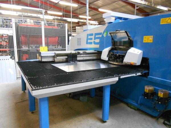 Punching machine Finn-Power E5 express