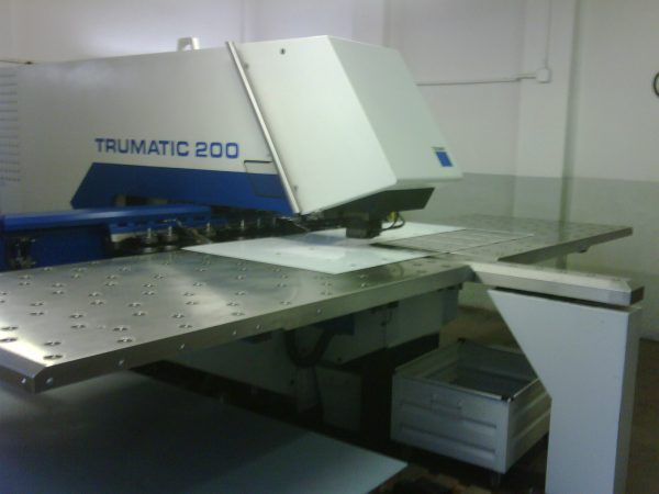 Punching machine Trumpf Trumatic 200R