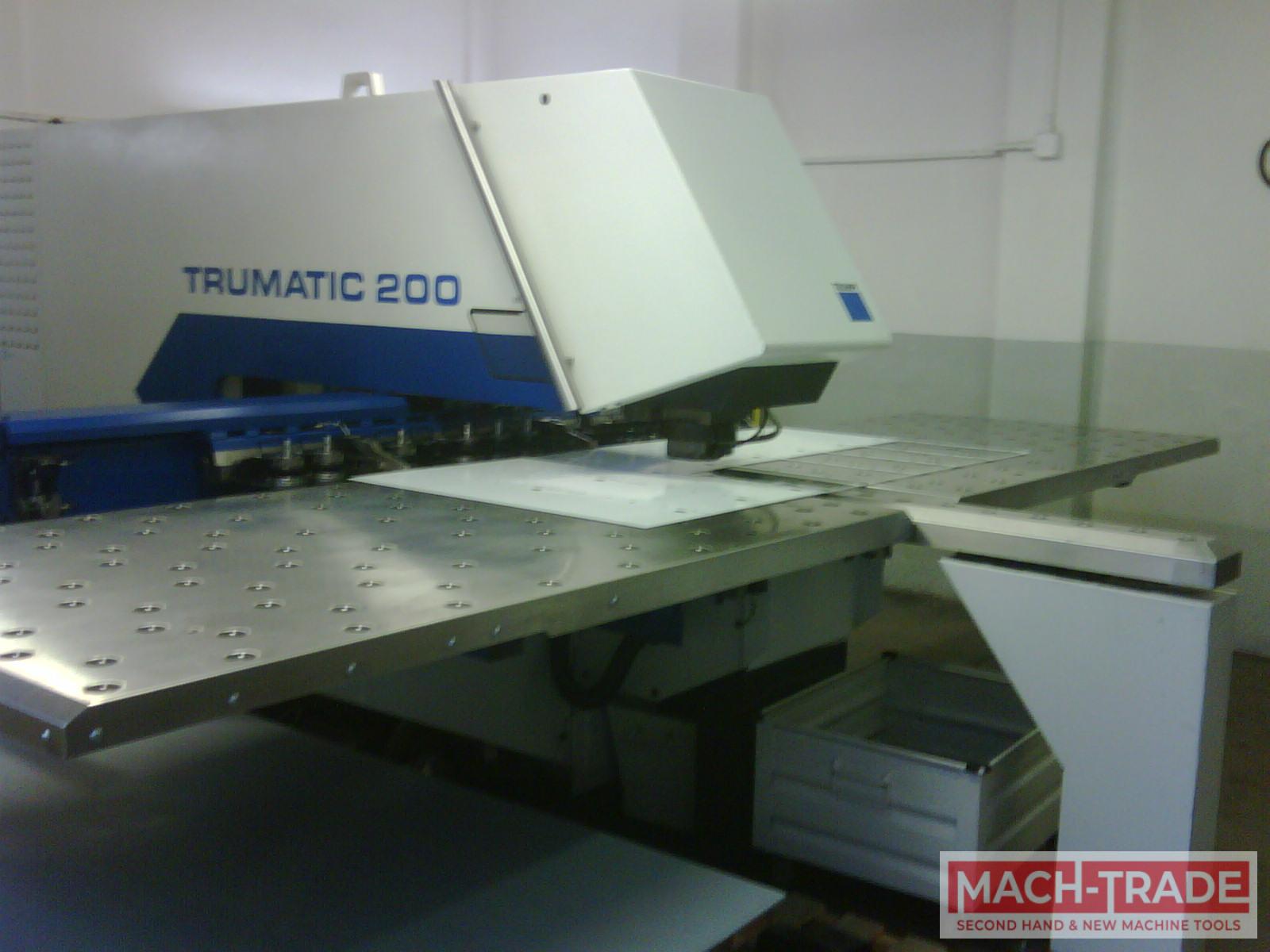 Punching machine Trumpf Trumatic 200R
