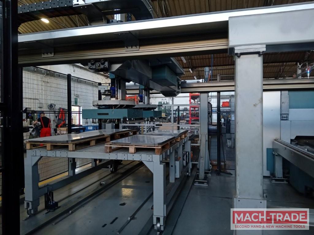 Taglio laser Salvagnini L5-30 Watt 4000 anno 2016 completo di carico e scarico automatico con cartes - immagine 3