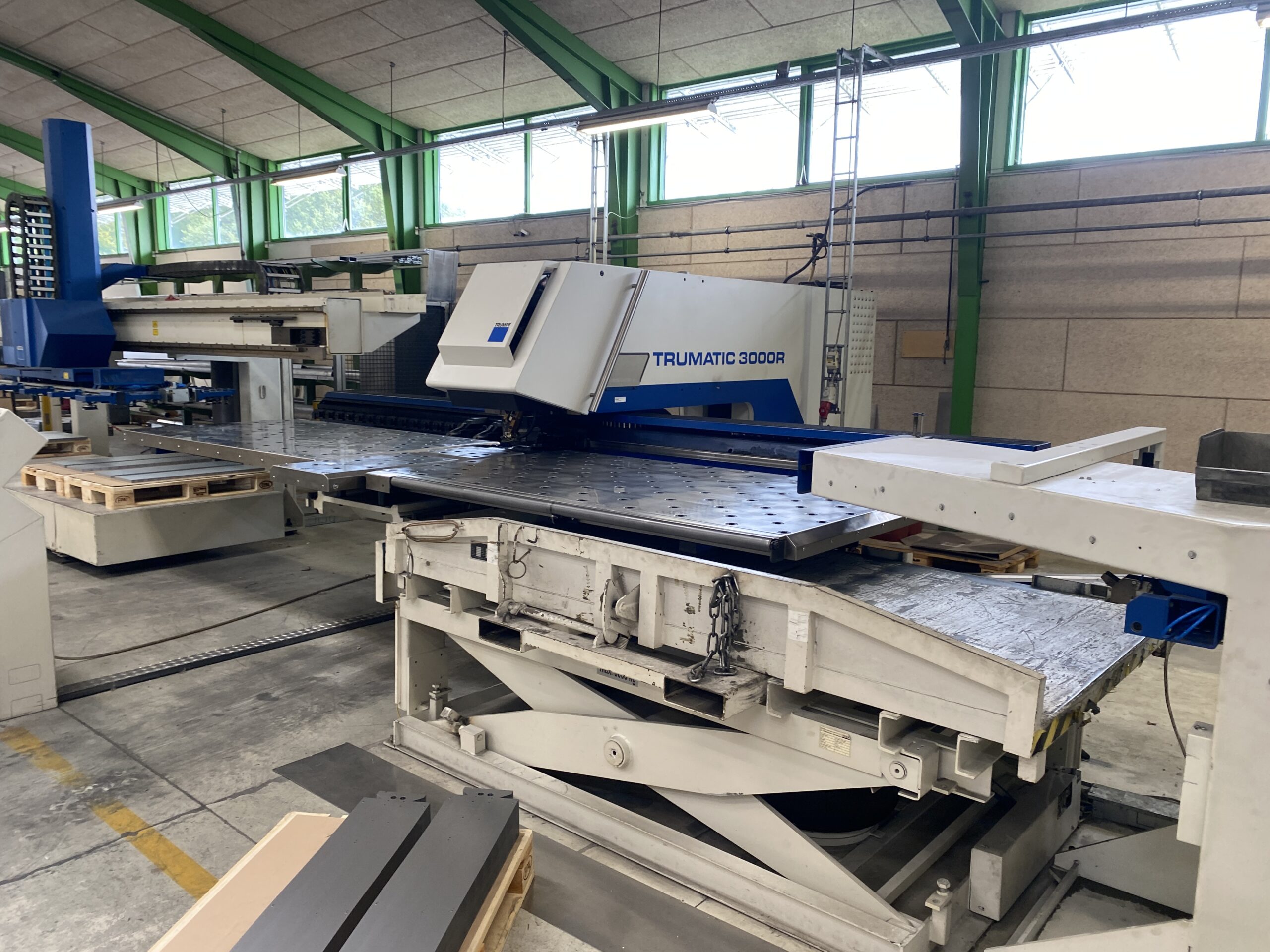 Punching machine Trumpf TruPunch 3000 - 1300 (S06) SheetMaster