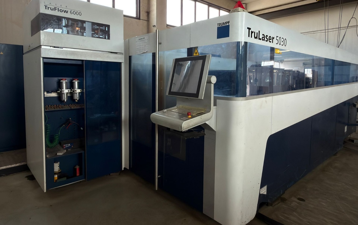 Taglio laser Trumpf TruLaser 5030 (L52) 3000 mm. x 1500 mm. Watt 6000 Anno 2014