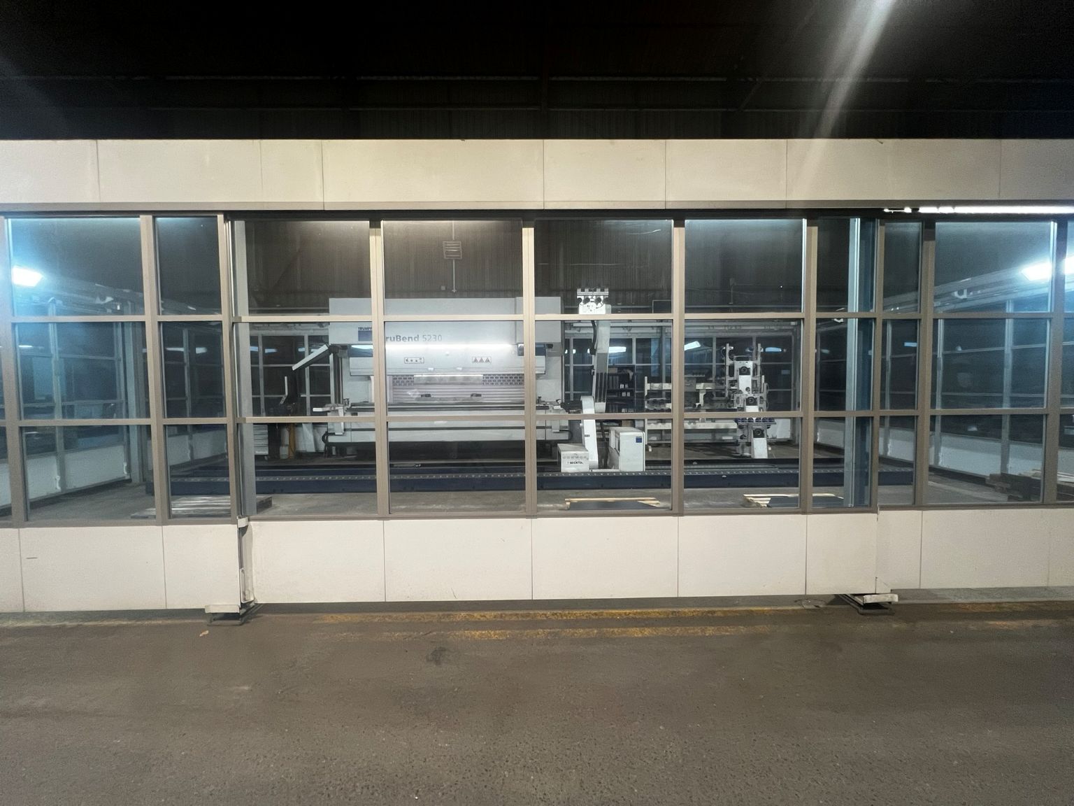 Trumpf TruBend 5230 with BendMaster 150